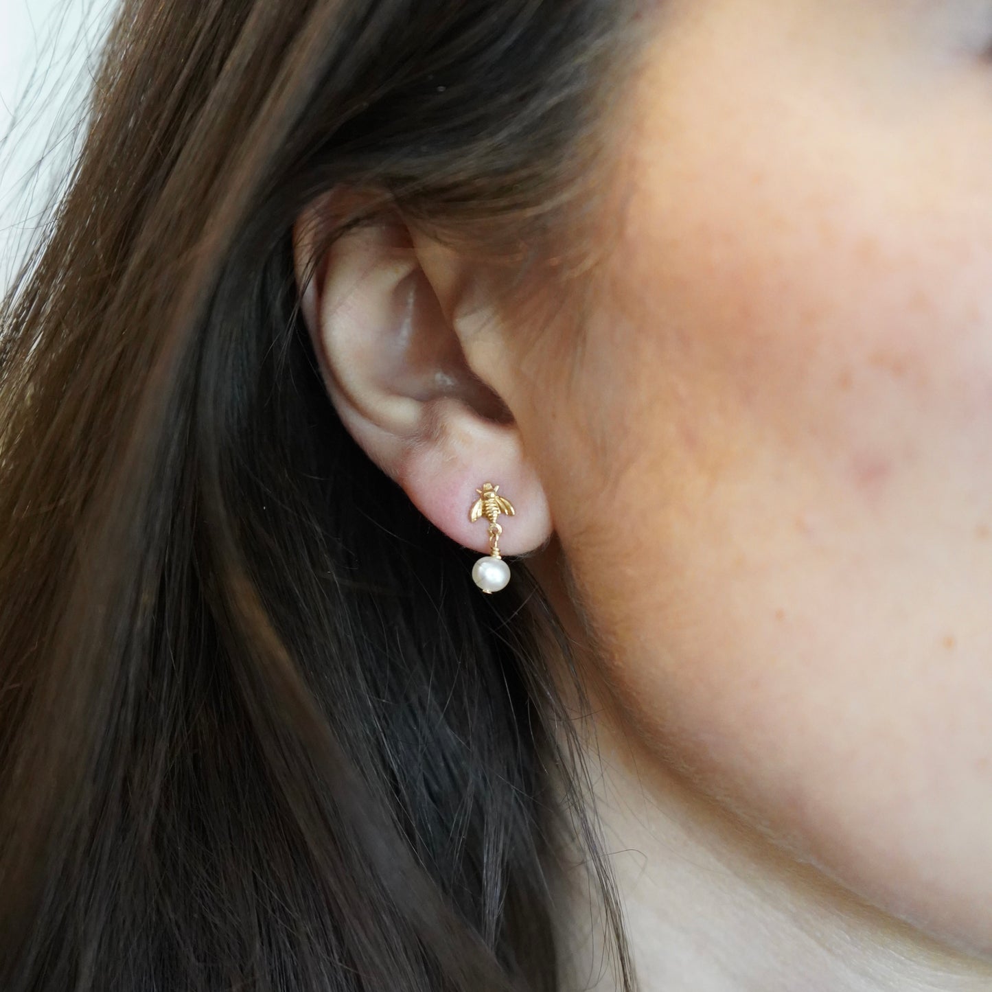 Pendientes de abeja pequeña