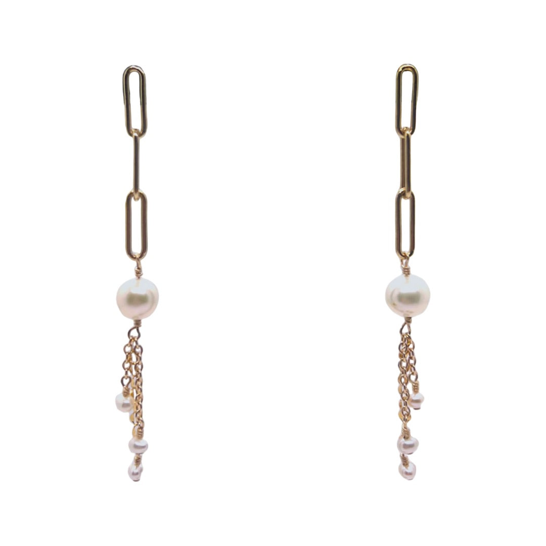 Classic Pearl Earrings
